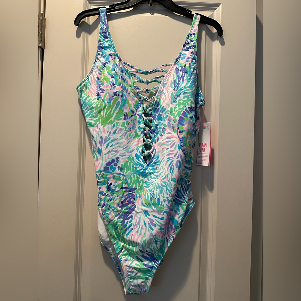 NWT Lilly Pulitzer Isle Lattice Swimsuit Shell of a Party